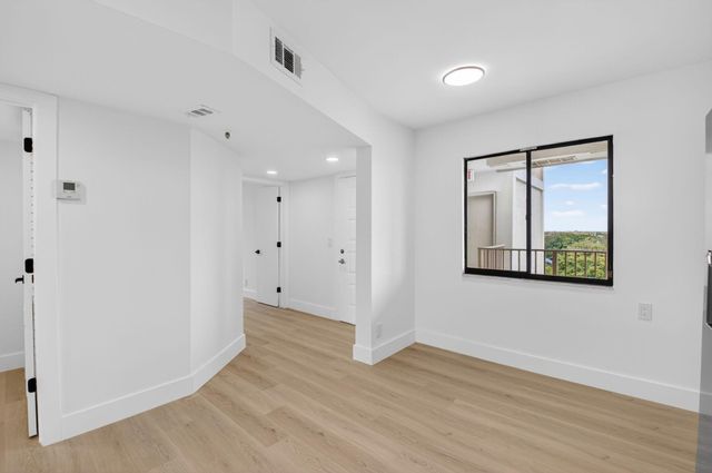 14475 Strathmore Lane 808, Delray Beach, FL 33446