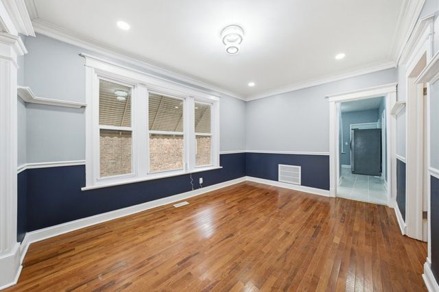 7544 S Eberhart Avenue, Chicago, IL 60619