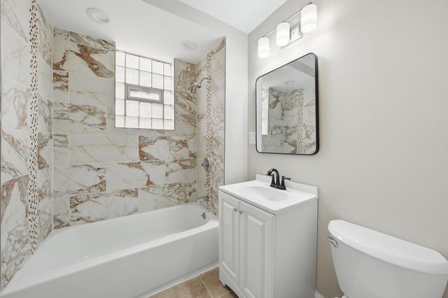 7544 S Eberhart Avenue, Chicago, IL 60619