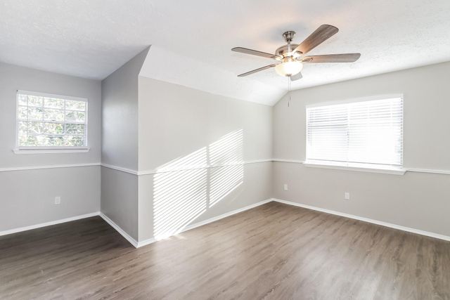 2312 Meade Court, League City, TX 77573
