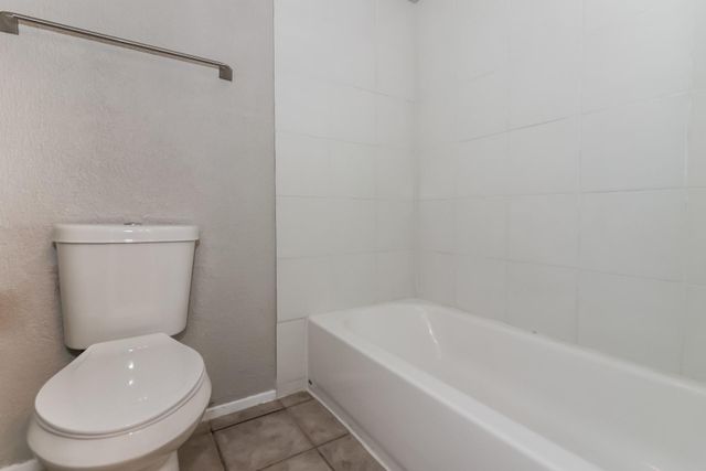 2312 Meade Court, League City, TX 77573
