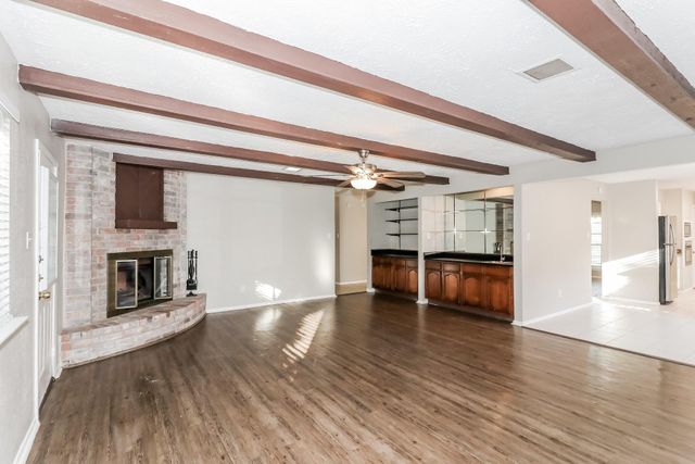 2312 Meade Court, League City, TX 77573