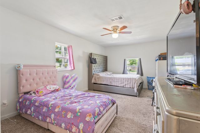 1706 Summit Street, Mesquite, TX 75149