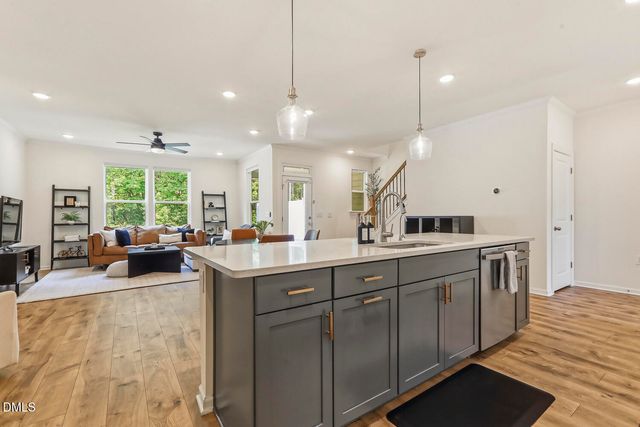 117 Raccoon Path, Holly Springs, NC 27540