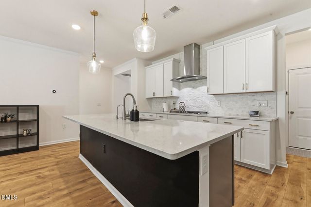 117 Raccoon Path, Holly Springs, NC 27540