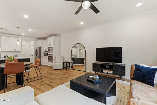 117 Raccoon Path, Holly Springs, NC 27540