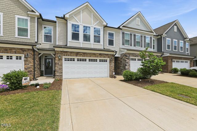 117 Raccoon Path, Holly Springs, NC 27540