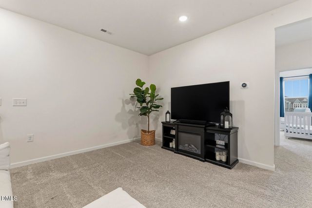 117 Raccoon Path, Holly Springs, NC 27540