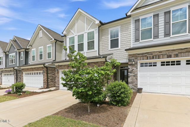 117 Raccoon Path, Holly Springs, NC 27540