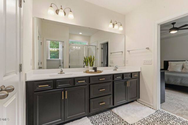 117 Raccoon Path, Holly Springs, NC 27540