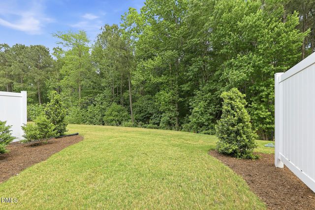 117 Raccoon Path, Holly Springs, NC 27540