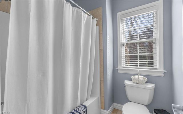 1632 Falls Brook RN, Chesapeake, VA 23322