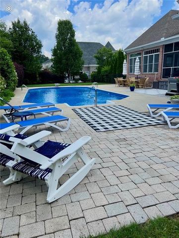 1632 Falls Brook RN, Chesapeake, VA 23322