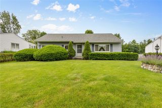 55 Clooney Drive, Henrietta, NY 14467
