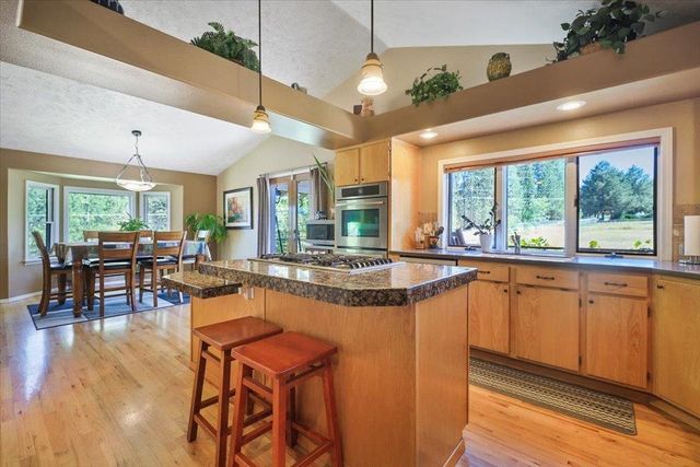1614 S Molter Rd, Liberty Lake, WA 99019