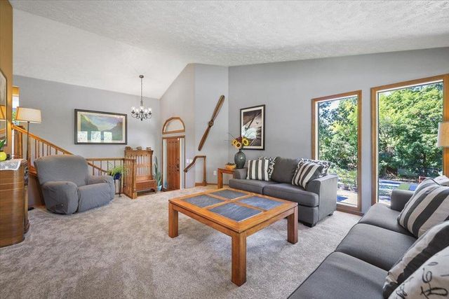 1614 S Molter Rd, Liberty Lake, WA 99019