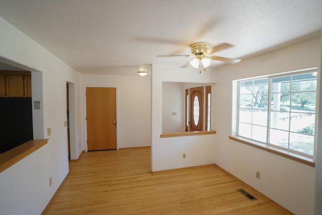 16700 Sonshine Ln, Sutter Creek, CA 95685