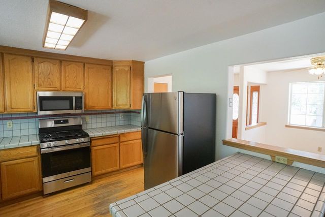 16700 Sonshine Ln, Sutter Creek, CA 95685