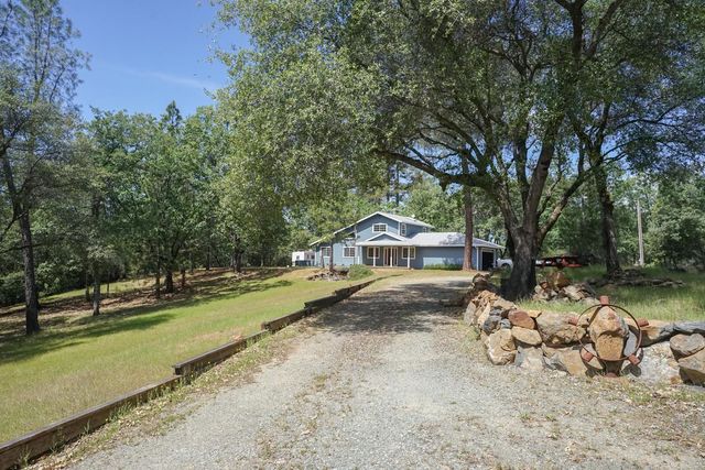 16700 Sonshine Ln, Sutter Creek, CA 95685