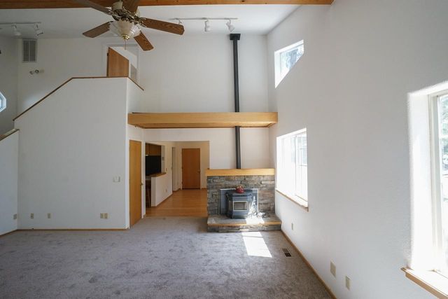 16700 Sonshine Ln, Sutter Creek, CA 95685