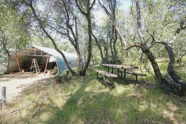 16700 Sonshine Ln, Sutter Creek, CA 95685