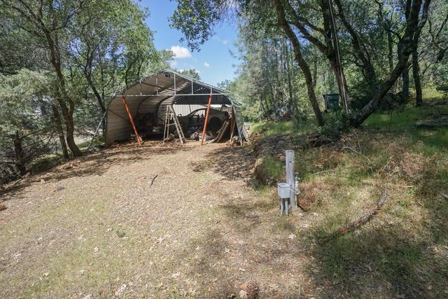 16700 Sonshine Ln, Sutter Creek, CA 95685