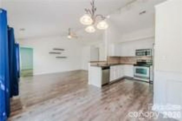 12819 Slade Castle Court, Charlotte, NC 28273