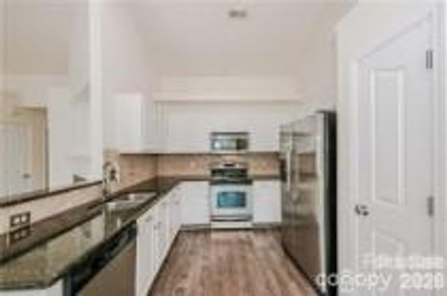 12819 Slade Castle Court, Charlotte, NC 28273