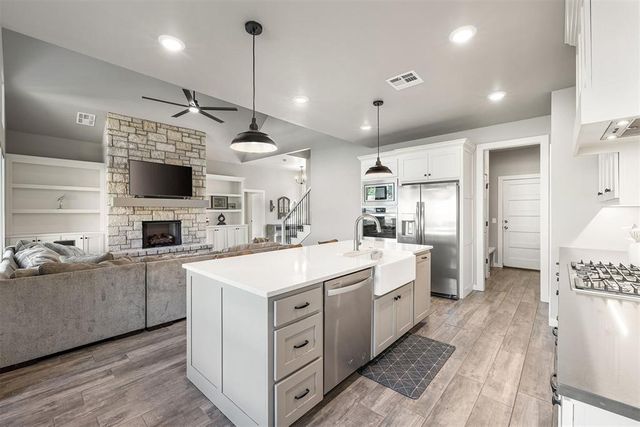 3909 Sorano Drive, Moore, OK 73160