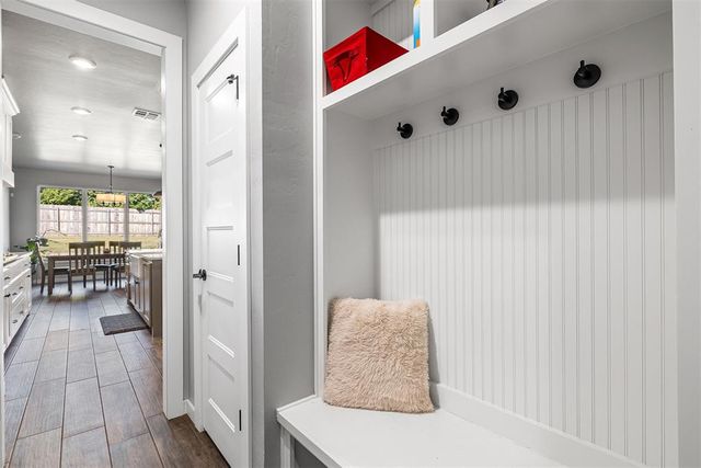 3909 Sorano Drive, Moore, OK 73160