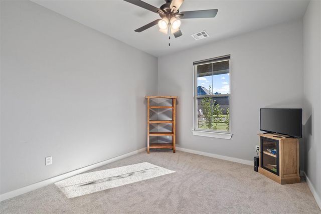 3909 Sorano Drive, Moore, OK 73160