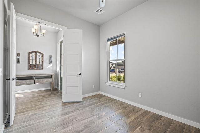 3909 Sorano Drive, Moore, OK 73160