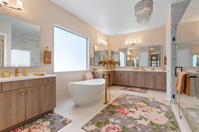 20108 Castle Stuart Avenue, Boca Raton, FL 33434