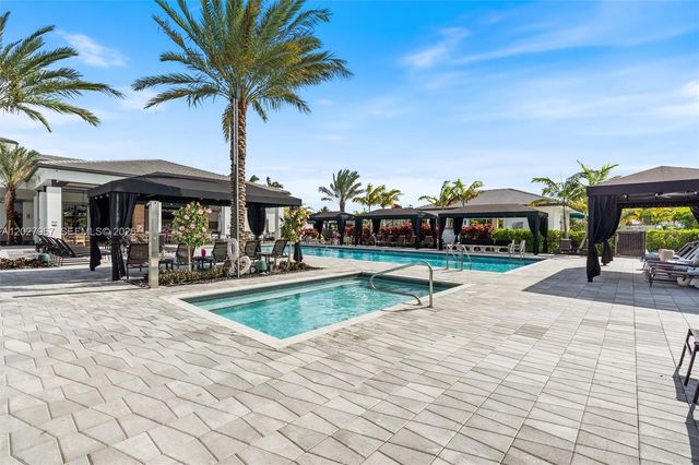 20108 Castle Stuart Avenue, Boca Raton, FL 33434
