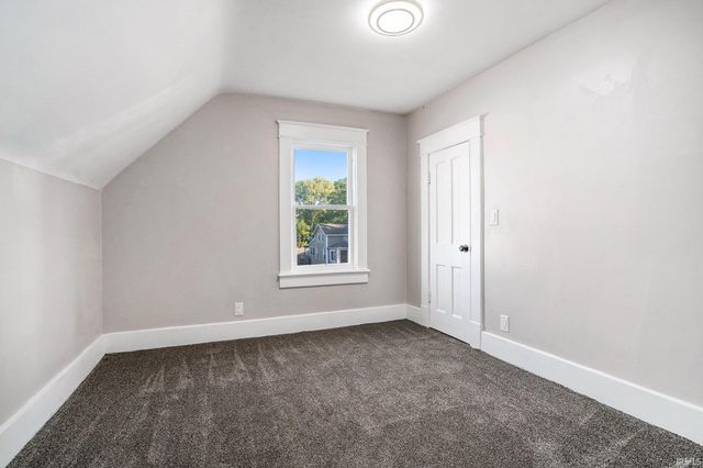 131 E 6th Street, Mishawaka, IN 46544