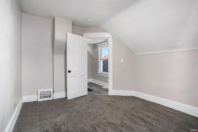 131 E 6th Street, Mishawaka, IN 46544