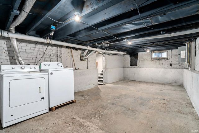 131 E 6th Street, Mishawaka, IN 46544
