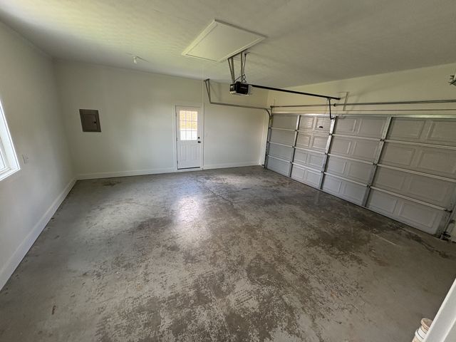 934 Skye View Dr, Gallatin, TN 37066