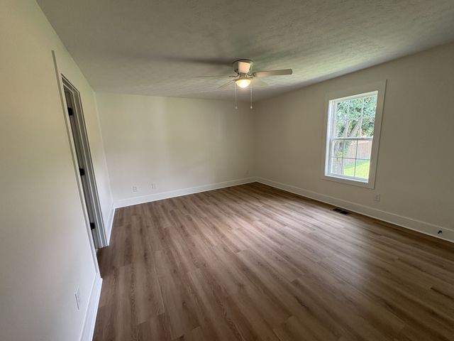 934 Skye View Dr, Gallatin, TN 37066