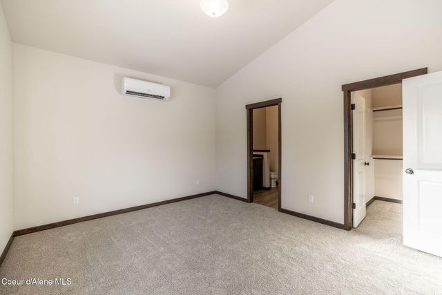 1127 Jersey St, Sandpoint, ID 83864
