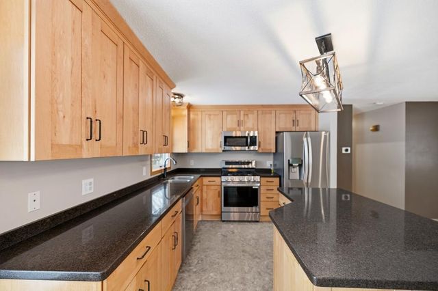 7537 Immanuel Avenue Court S, Cottage Grove, MN 55016