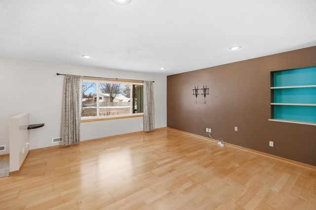 7537 Immanuel Avenue Court S, Cottage Grove, MN 55016