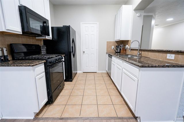 4908 Landward Ln Lane, Houston, TX 77066