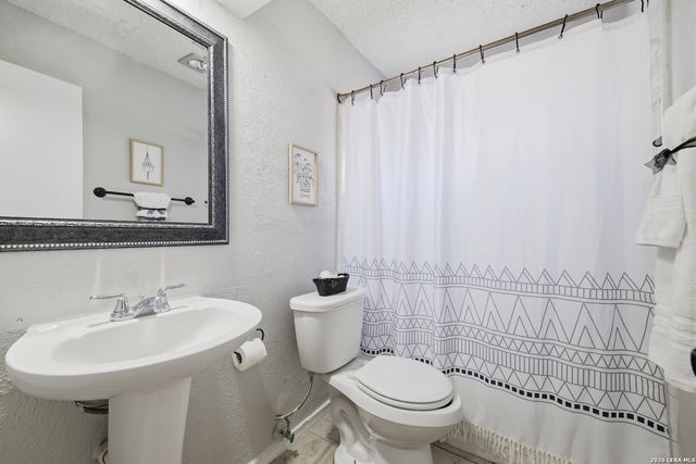 3317 MORNING DR, Schertz, TX 78108
