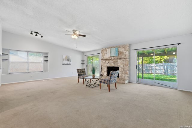 3317 MORNING DR, Schertz, TX 78108