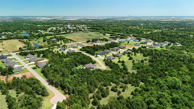 9125 SW 92nd Street, Mustang, OK 73064