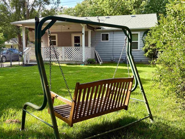 1217 W Stillwell, Wichita, KS 67213