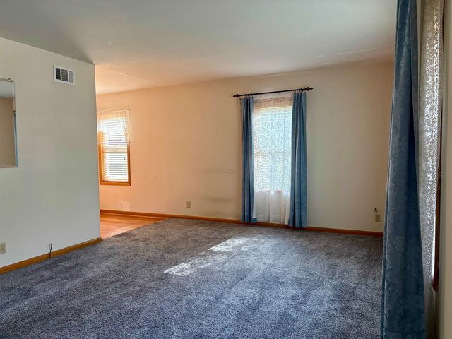 1217 W Stillwell, Wichita, KS 67213