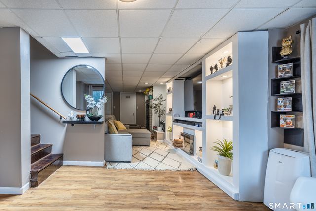 51 Evergreen Avenue, Hamden, CT 06518