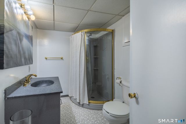 51 Evergreen Avenue, Hamden, CT 06518